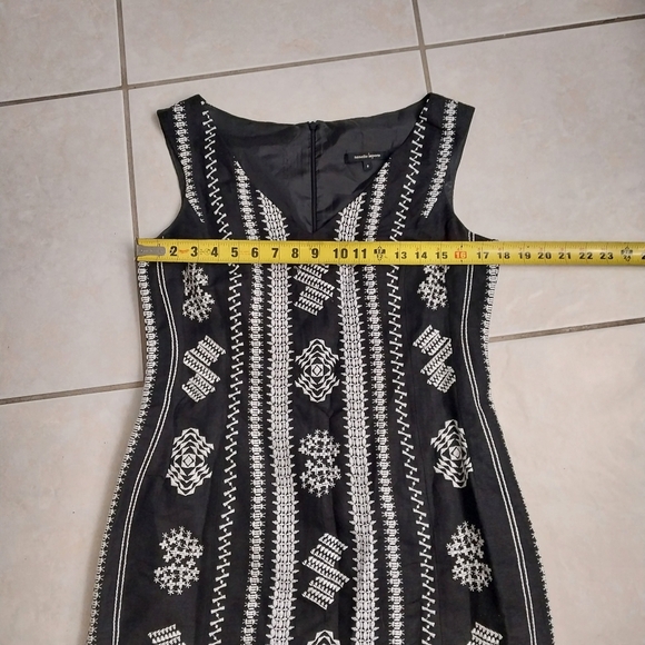 Nanette Lepore Up All Night dress black linen sleeveless sheath embroided Sz 8 - Picture 3 of 11